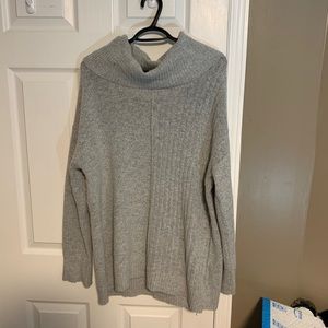 Cozy light grey sweater